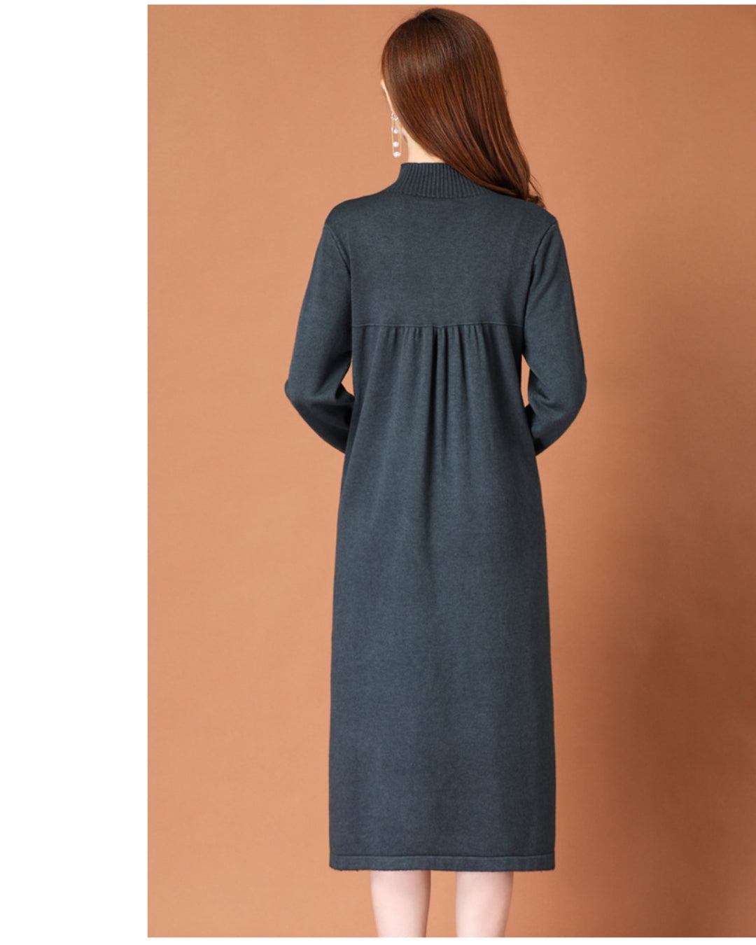 ハイネックニットワンピース【柔らかな温もりをまとう】