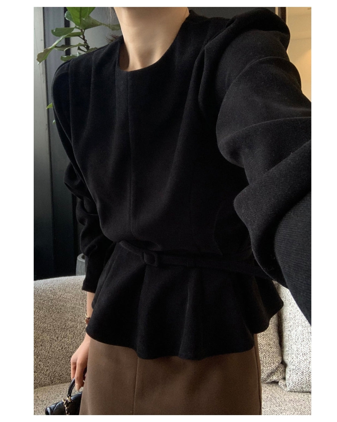ベルト付きペプラムブラウス【上品シルエット】