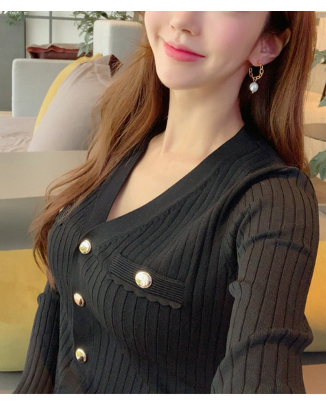 Vネック前ボタンニットワンピ【一枚で整う大人のための縦リブニット】