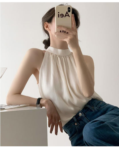 ホルターネックブラウス【さらりと品よく首元で魅せる】