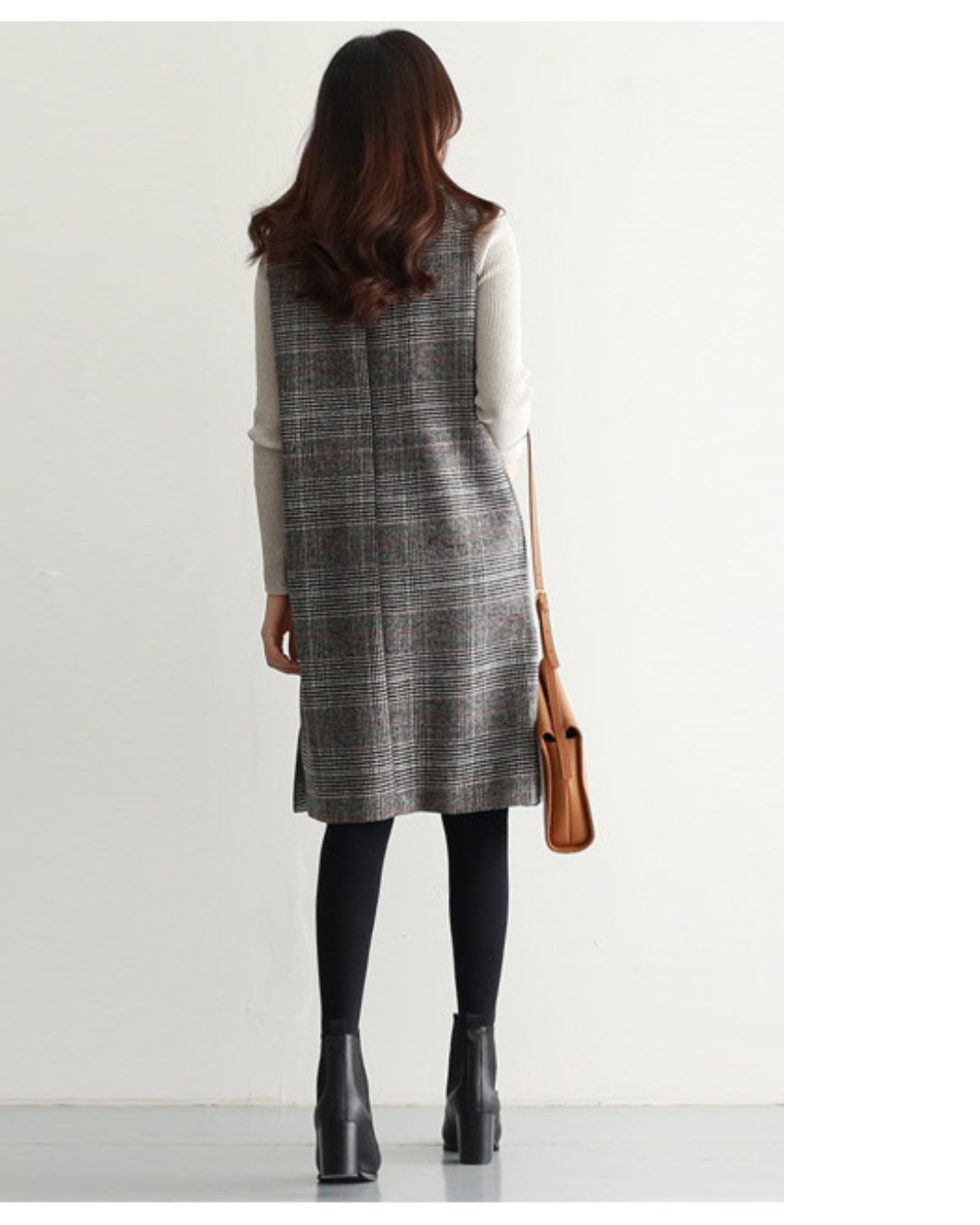 チェック柄ジャンパースカート【重ねるだけで決まる上品チェック柄】