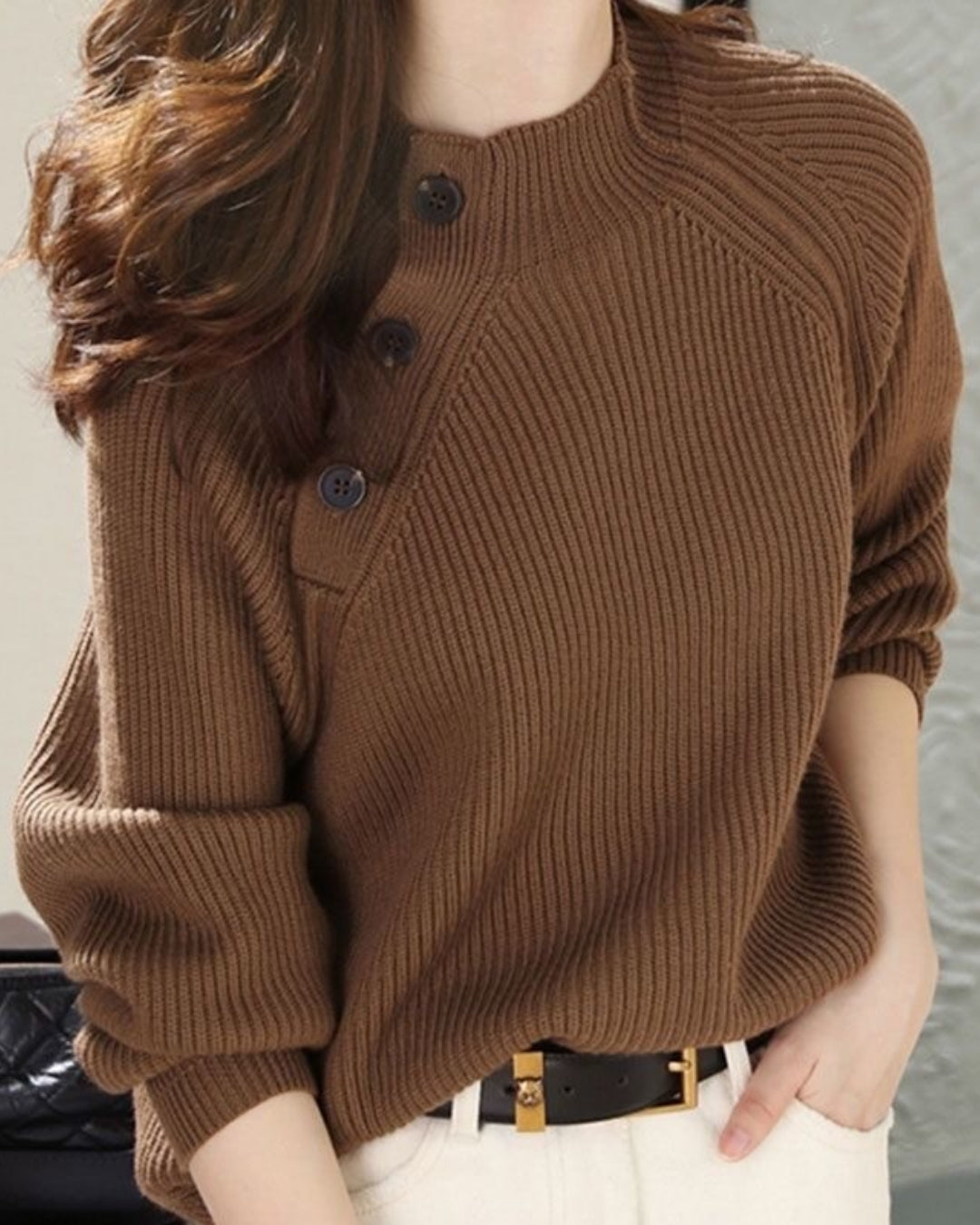 ショルダーボタンニット【ふんわり優しい肌触り】