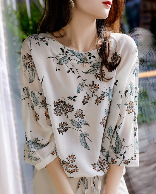 花柄シフォンブラウス【繊細な華やかさを纏う】