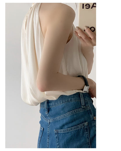 ホルターネックブラウス【さらりと品よく首元で魅せる】