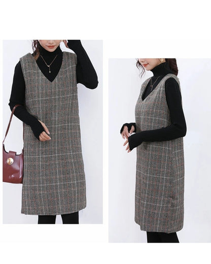 チェック柄ジャンパースカート【重ねるだけで決まる上品チェック柄】