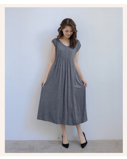 ノースリーブロングワンピース【美シルエットで軽やかな着心地】