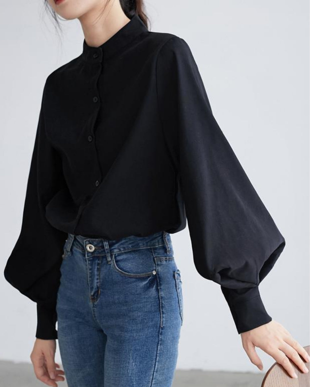 ボリューム袖ブラウス【凛と整う、大人の上品ブラウス】