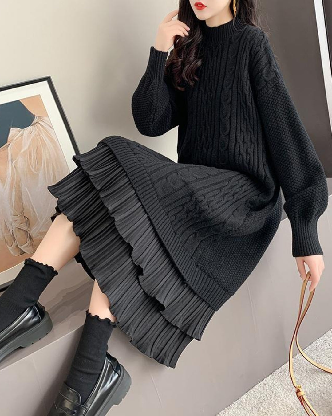 ロングニットフリルワンピース【大人フェミニン × 圧倒的存在感】