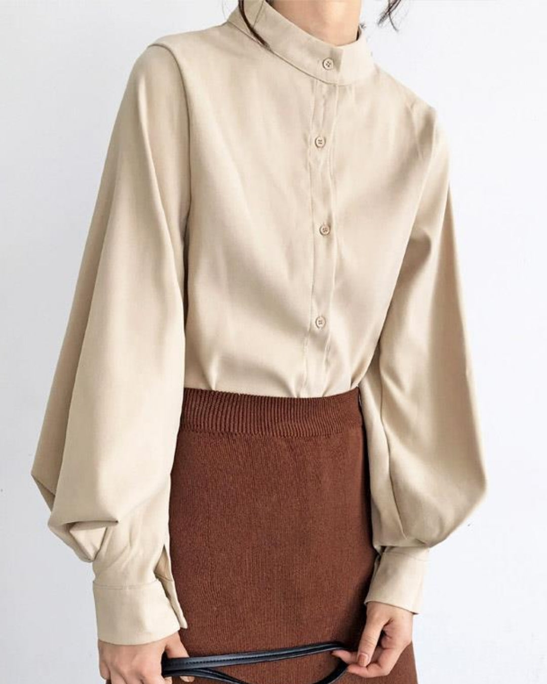 ボリューム袖ブラウス【凛と整う、大人の上品ブラウス】