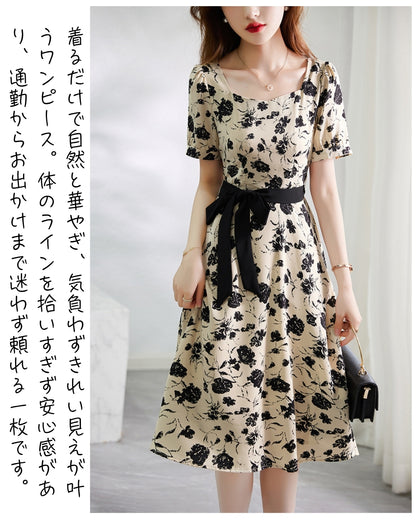 フラワー柄リボンワンピース【 落ち着きの中で華やぐ花柄シルエット】