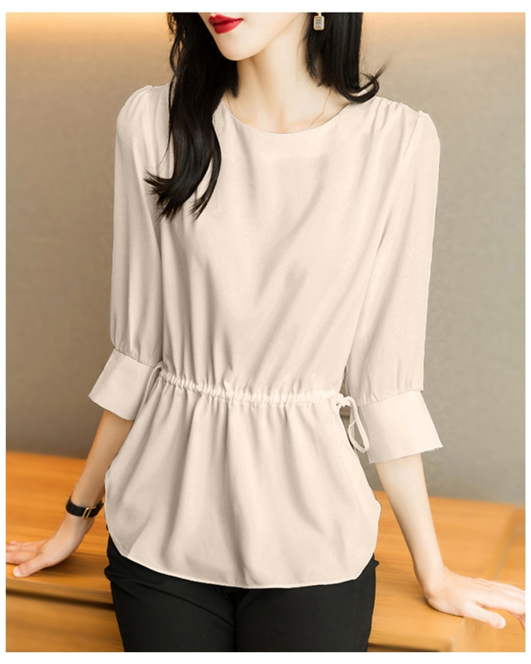 ウエストギャザーブラウス【きれい見えで体型カバーも叶える】