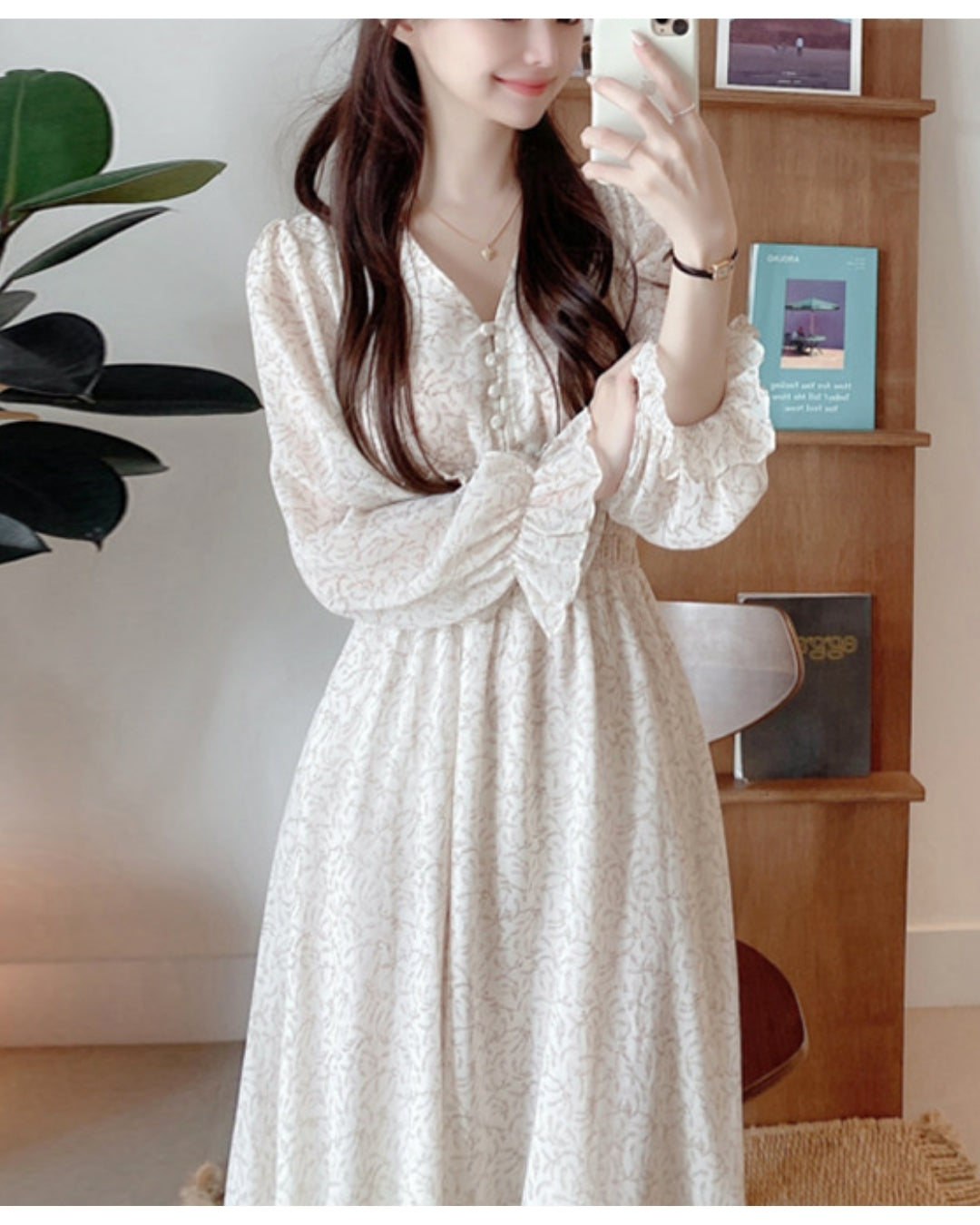 花柄シフォンミモレワンピース【40代の休日のお出かけにちょうどいい】