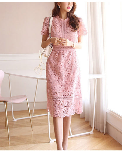 花柄総レースワンピース【着るだけで “やさしく華やぐ”】