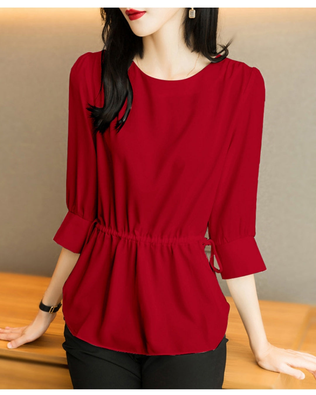 ウエストギャザーブラウス【きれい見えで体型カバーも叶える】