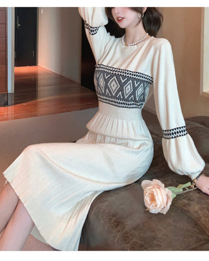 プリーツニットワンピース【上品さがふわりと香る大人のエレガンス】