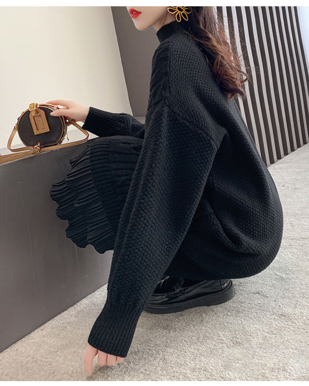 ロングニットフリルワンピース【大人フェミニン × 圧倒的存在感】