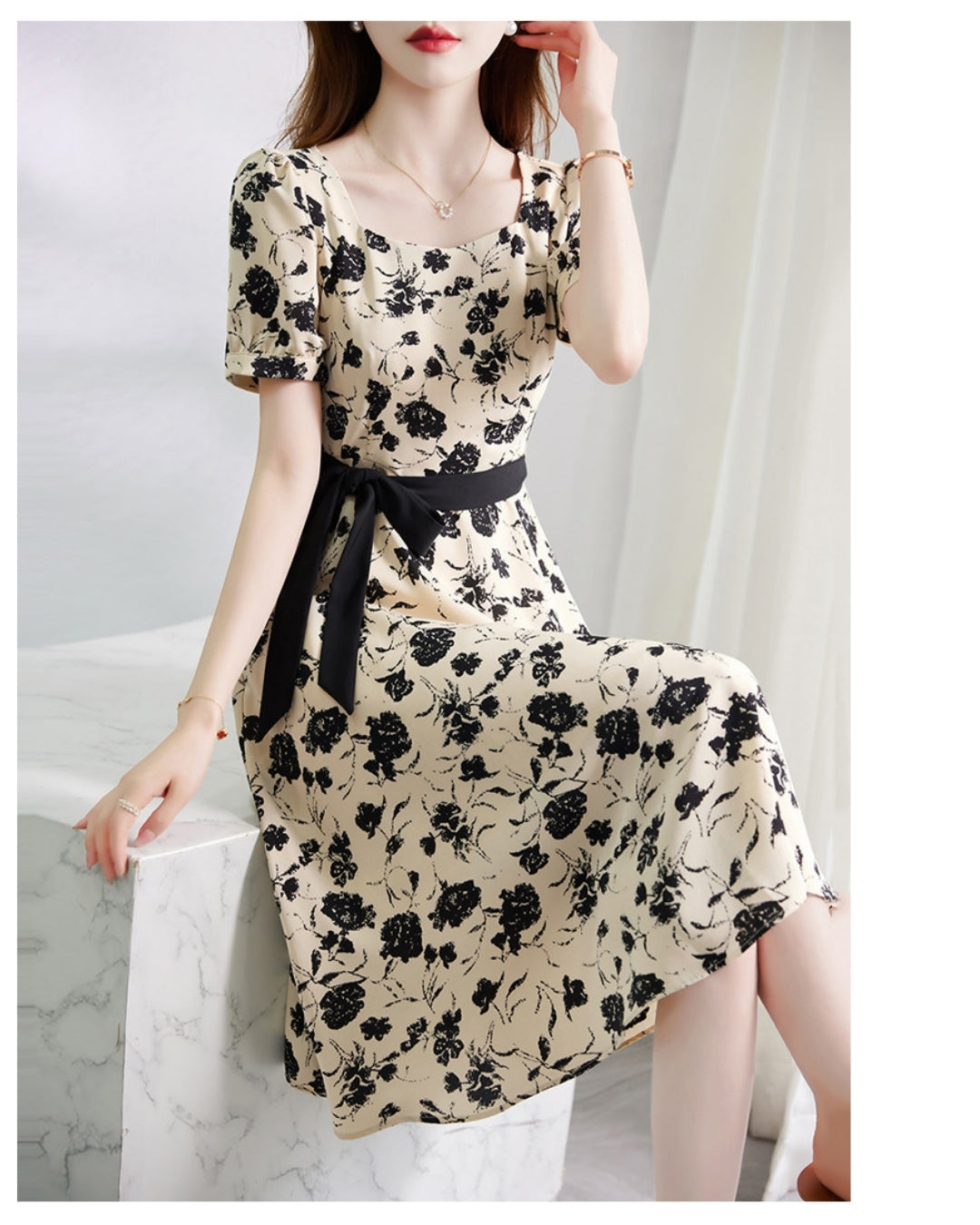 フラワー柄リボンワンピース【 落ち着きの中で華やぐ花柄シルエット】