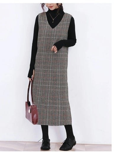 チェック柄ジャンパースカート【重ねるだけで決まる上品チェック柄】