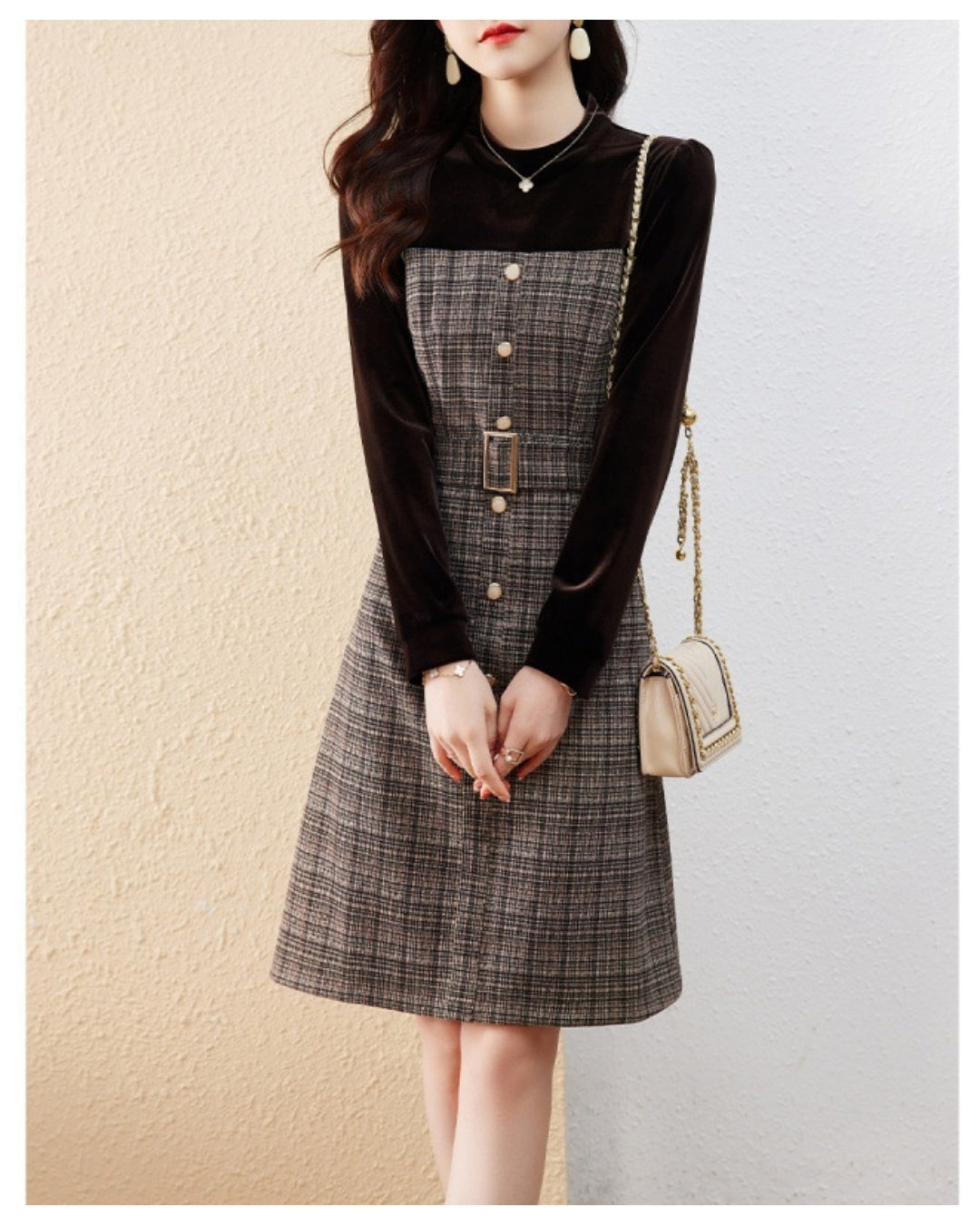 チェック柄スリムワンピース【なめらか質感で叶えるクラシカルスタイル】