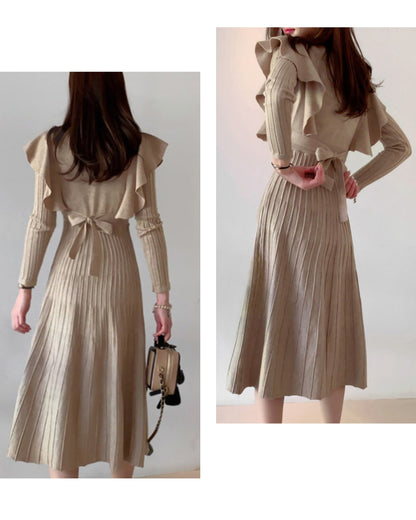 ショルダーフリルニットワンピース【ふんわり肩フリルで魅せる】