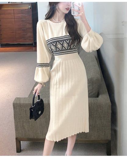 プリーツニットワンピース【上品さがふわりと香る大人のエレガンス】