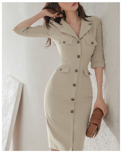 クラシックタイトワンピース【知性と女性らしさを纏う大人の美ライン】