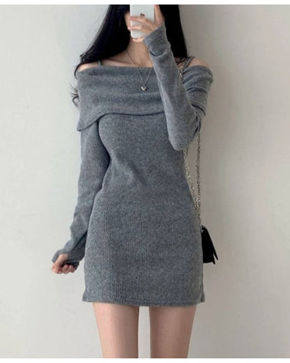 オフショルダーニットワンピース【洗練の肌見せで魅せる大人のエレガンス】