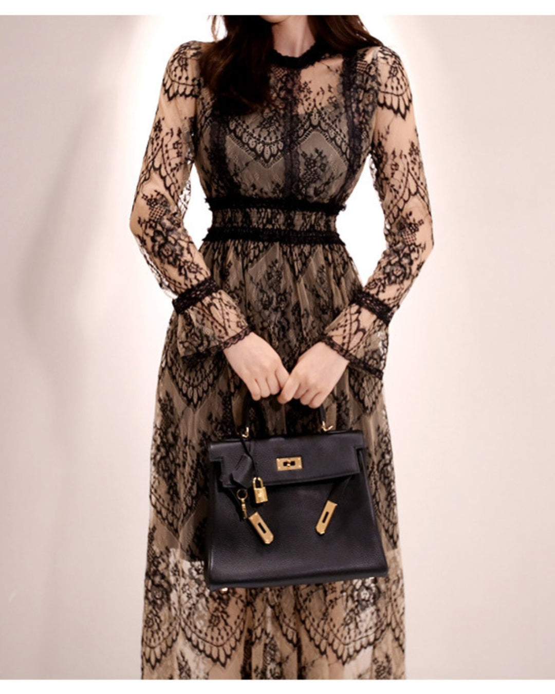 総レースハイウエストロングドレス【優雅に揺れる、気品レース】