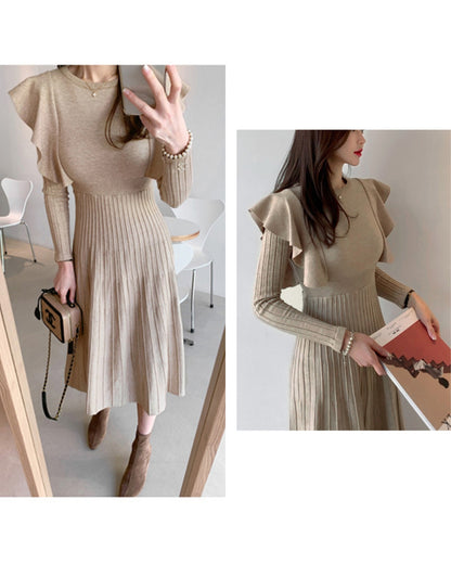 ショルダーフリルニットワンピース【ふんわり肩フリルで魅せる】