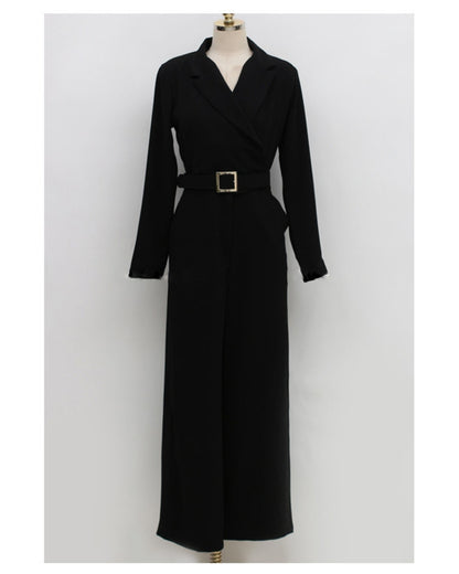 テーラードパンツドレス【凛とした佇まいで魅せるオールインワン】