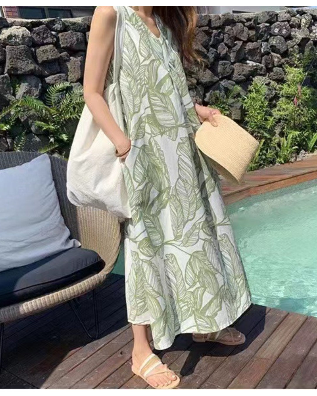 リーフ柄ロングワンピース【さらっと涼しく、夏映えワンピ】