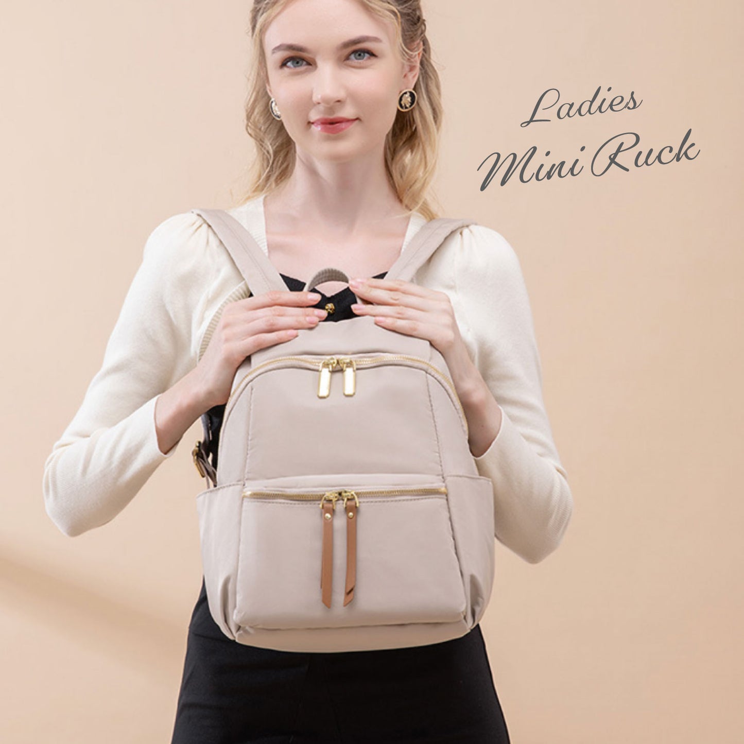 スマート多収納ミニリュック【小さめなのに驚きの収納力】