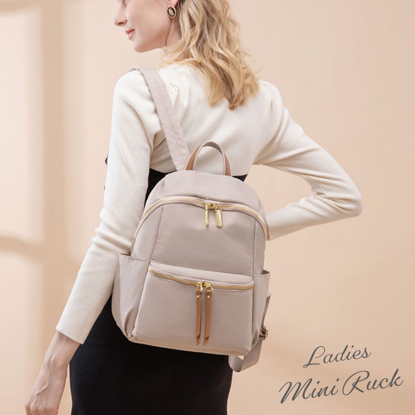 スマート多収納ミニリュック【小さめなのに驚きの収納力】